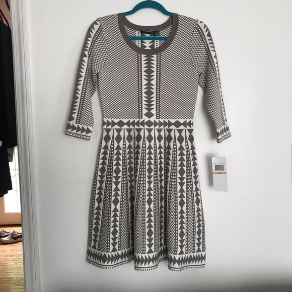 Nina Leonard Dresses & Skirts - NWT Nina Leonard Sweater Dress